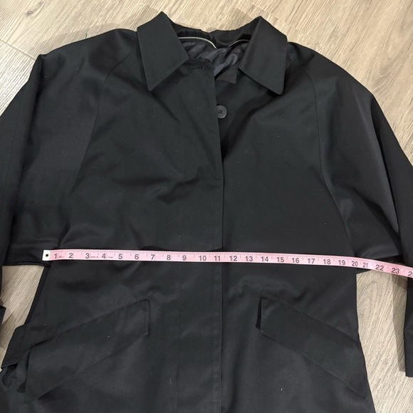 Vintage Braefair Women’s Sz 5/6 Button Down Trench Coat Black Waterproof - Picture 3 of 16